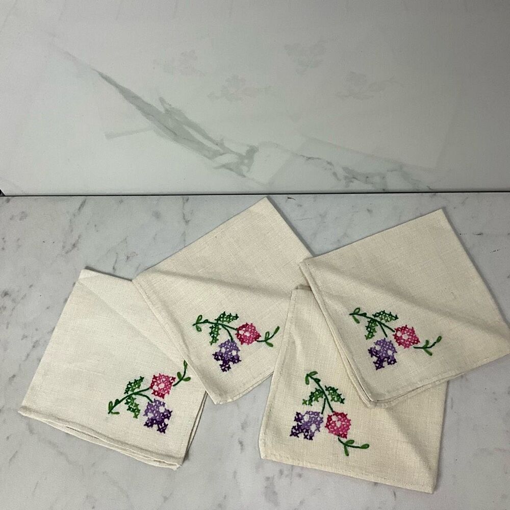 VINTAGEโCrossโStitchโNapkins